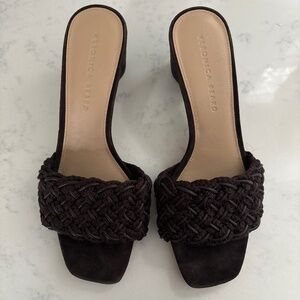 Veronica Beard suede dark brown sandals size 9.5m